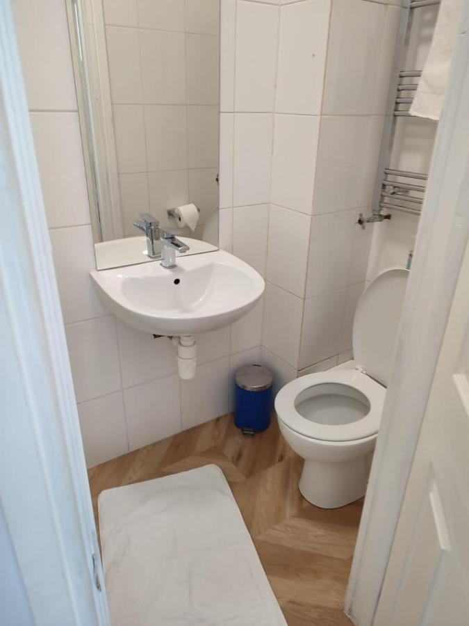 Room At 264 London Ngoại thất bức ảnh